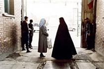 کلوزآپ از چهره خانم دکتر