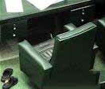 کرسي نمايندگي چقدر مي ارزد؟