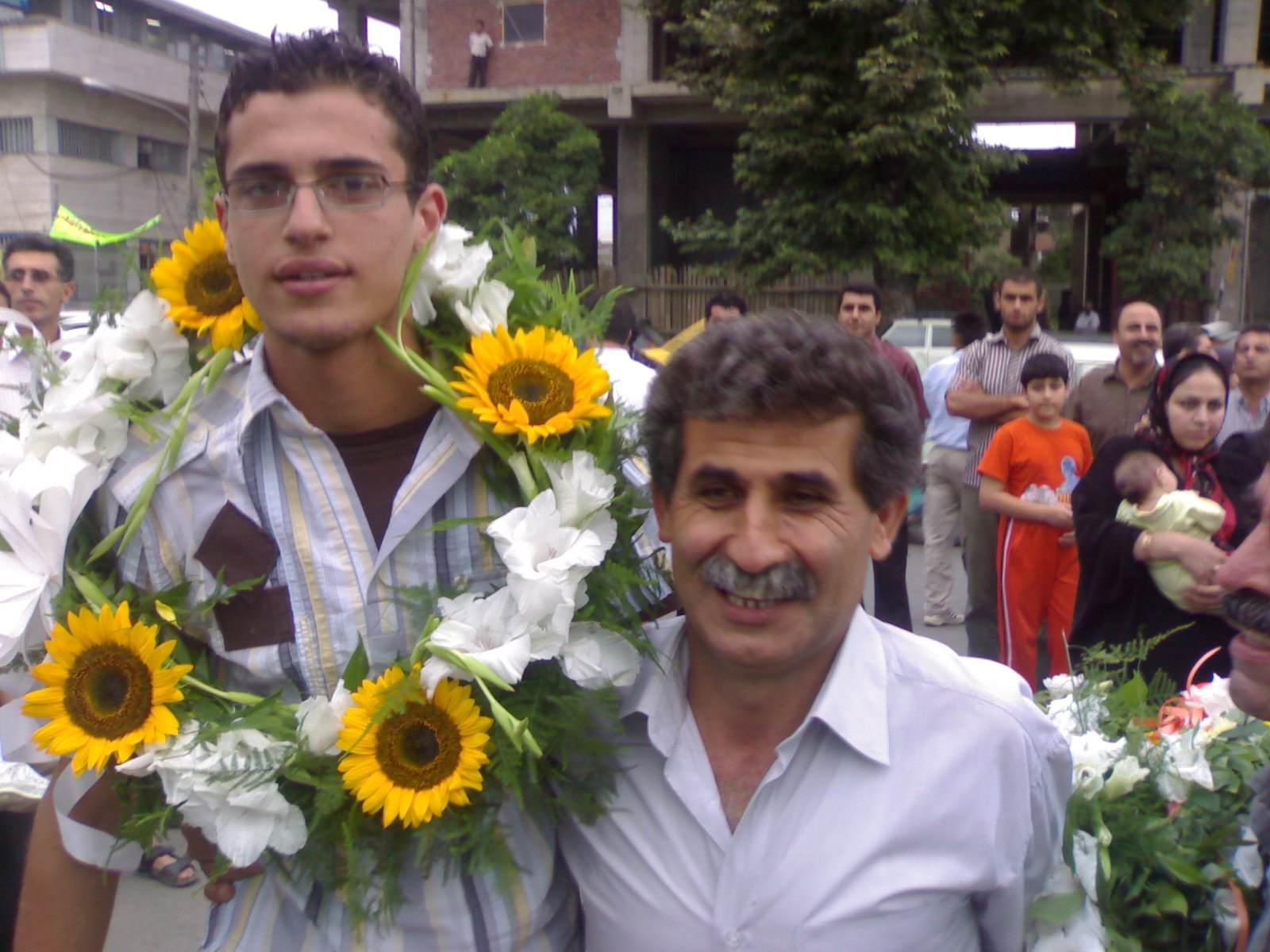کیوان قنبرزاده در کنار مجید لامع 