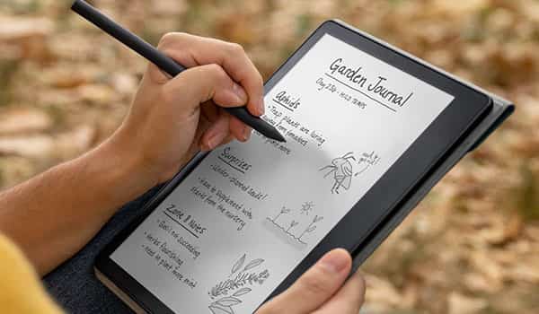 چگونه با Kindle Scribe و قلم همراه آن یادداشت برداری کنید؟