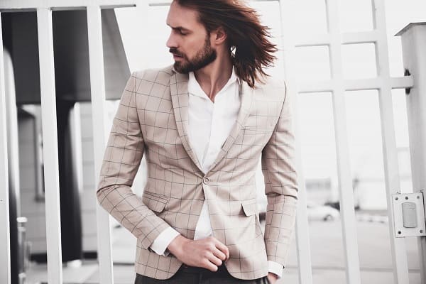 مقایسه کت مردانه ایرانی و خارجی؛ چه تفاوتی در خرید عمده وجود دارد؟