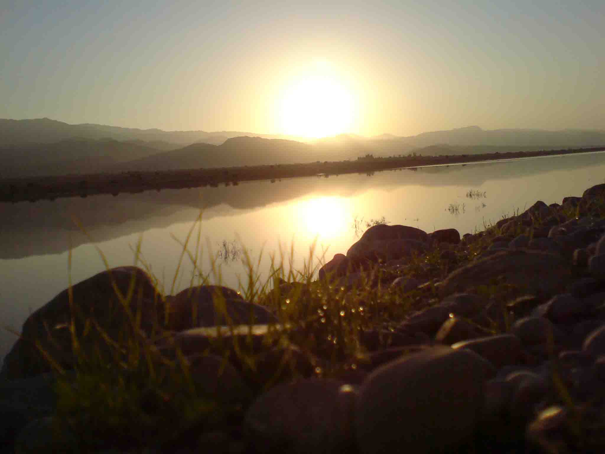 نمای زیبایی از سد بازجان
