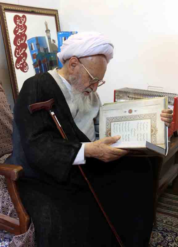 علامه حسن زاده آملی