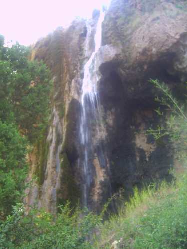 آبشار طبیعی اوبن 